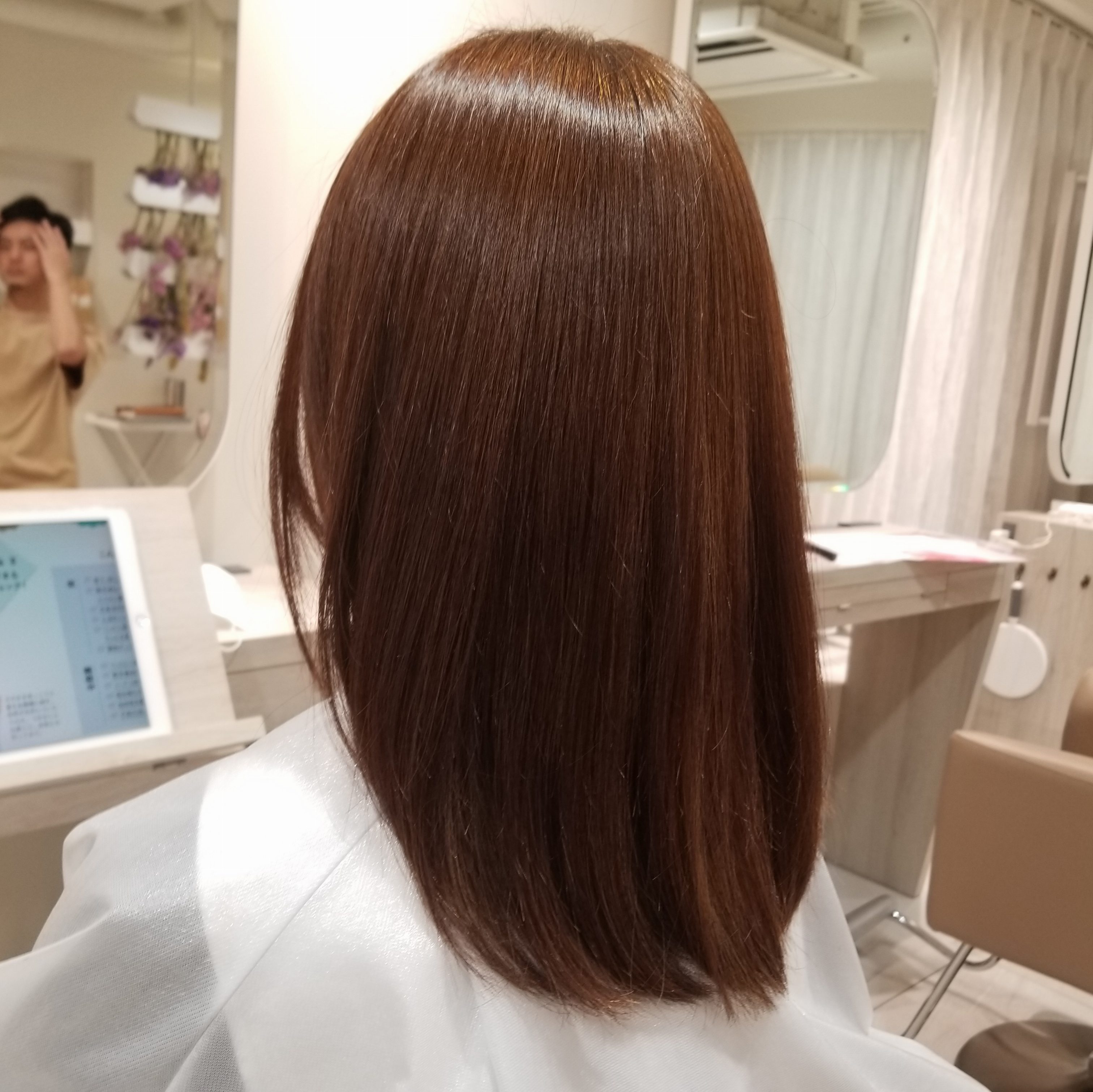 Sugamiストレート 酸性ストレート という最新のストレートパーマを知っていますか Sui スイ 東京 表参道の さらツヤ髪 になれる美容院
